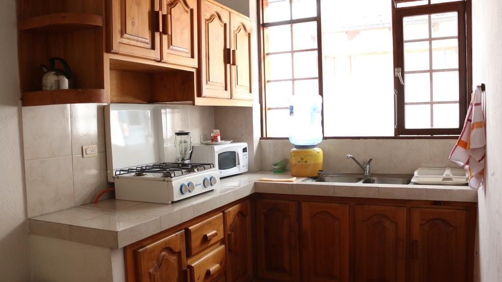 Apartamentos Los Quipus Quito Room photo