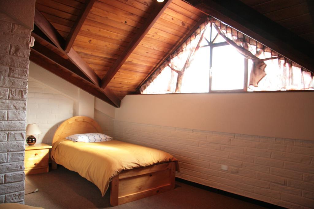 Apartamentos Los Quipus Quito Room photo